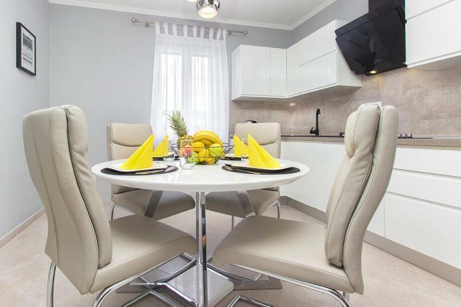 Mandalina Suite Sibenik Bagian luar foto